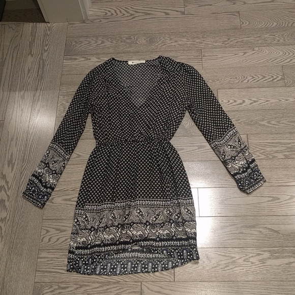 Beautiful dress by the impeccable pig🌟 - Picture 2 of 15